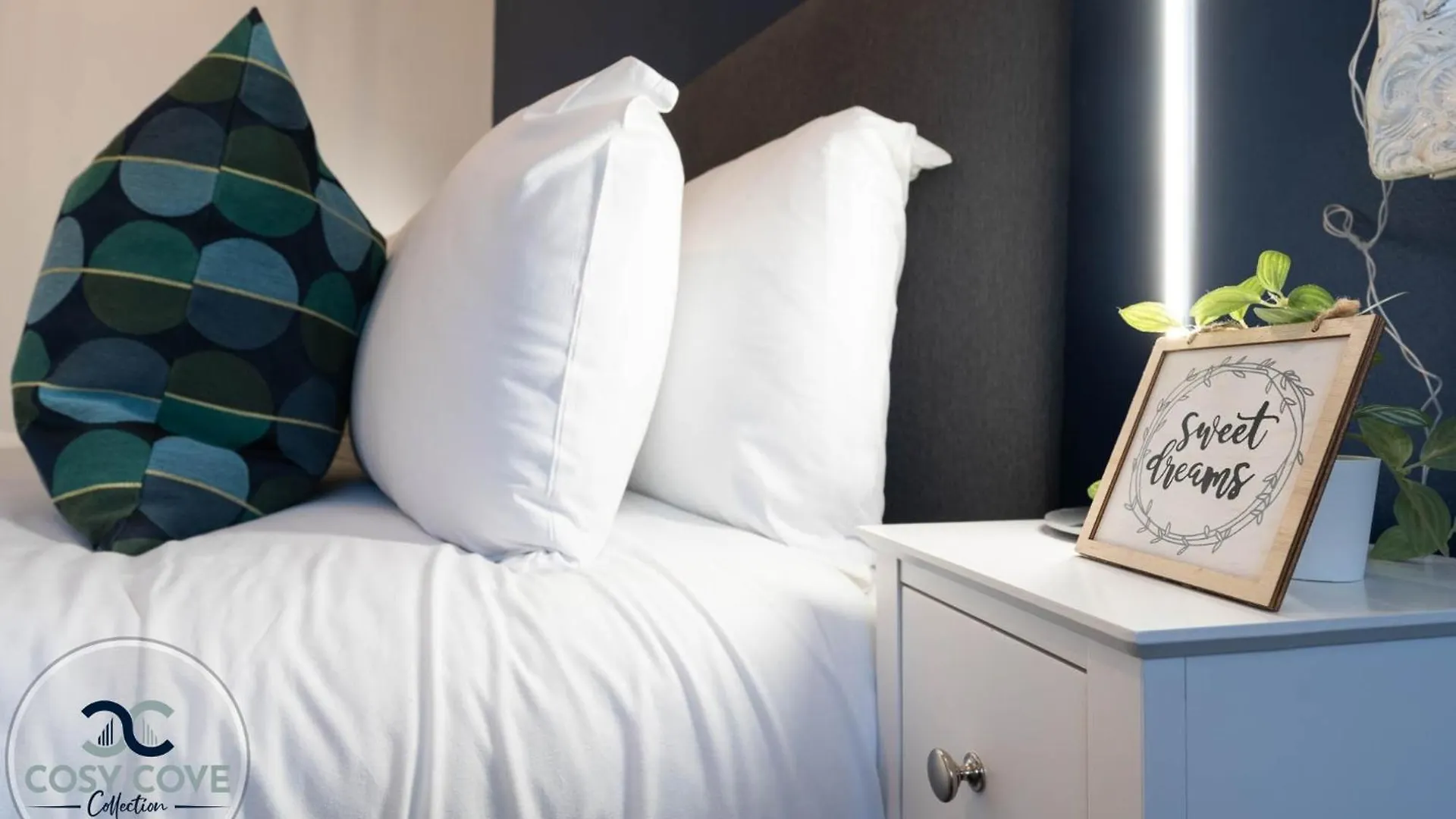 Cosy Cove Apartment Brighton